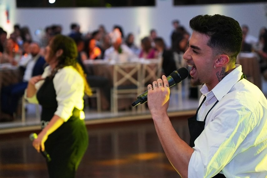 Garçons Cantores Oficia