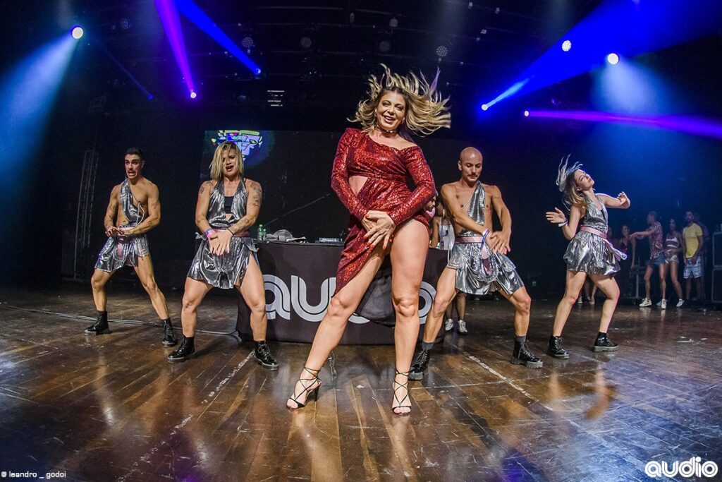 Festa Agrada gregos na Áudio