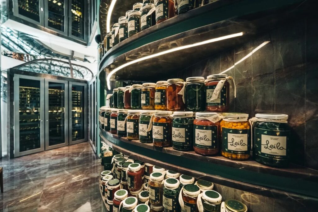 Leila Restaurante - Tania Bulhões