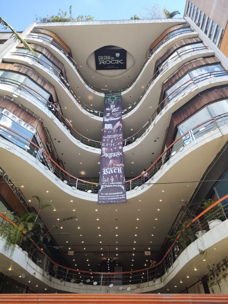 Rooftop da Galeria do Rock