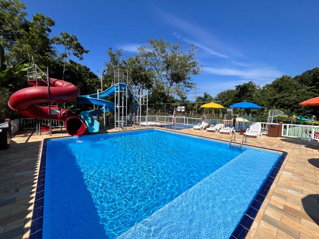 SR Beach Country em Caraguatatuba