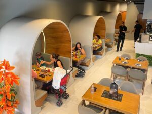 Restaurante japonês Momo Sushi