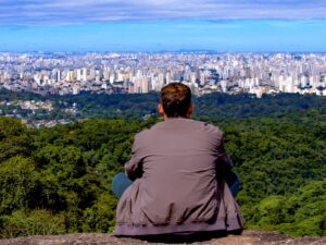 Vista da Pedra Grande no Horto Florestal em SP