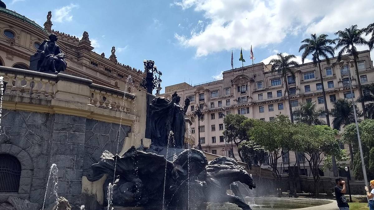 Fonte Glória, Ordem e Progresso