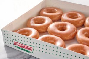 Krispy Kreme, rede de donuts dos Estados Unidos, chega ao iFood com caixas de sabores variados Krispy Kreme