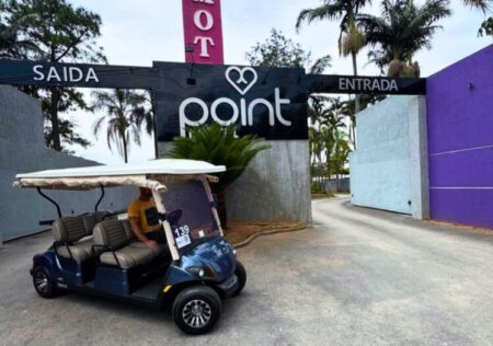 Motel Point - Love Car