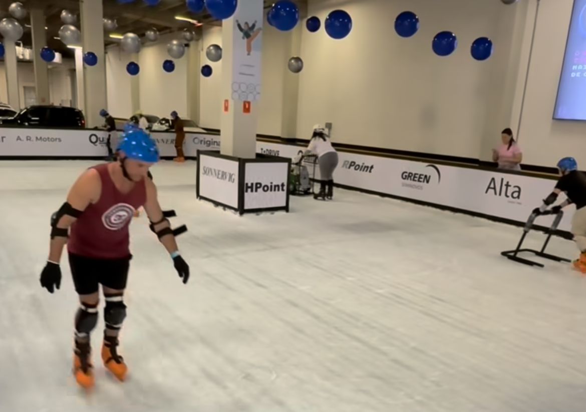 Pista de patinação no gelo - Parque Shopping Maia